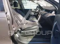 2017 Land Rover Discovery photo