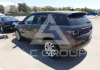 2017 Land Rover Discovery photo