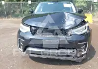 2017 Land Rover Discovery photo