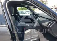 2017 Land Rover Discovery photo