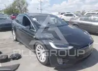 2017 Tesla Model X photo