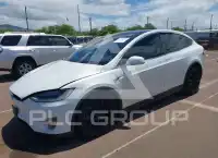 2017 Tesla Model X фото