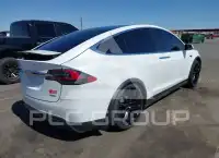 2017 Tesla Model X фото