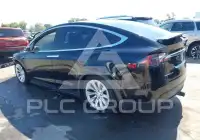 2017 Tesla Model X фото