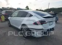 2017 Tesla Model X фото