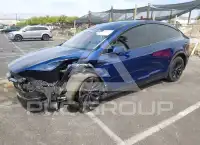 2017 Tesla Model X фото