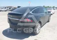 2017 Tesla Model X photo