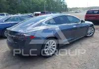 2017 Tesla Model S фото