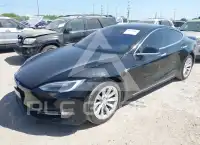2017 Tesla Model S фото