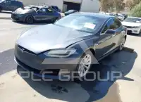 2017 Tesla Model S фото