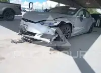 2017 Tesla Model S фото