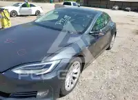 2017 Tesla Model S фото