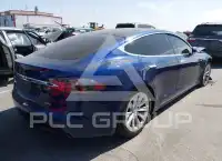2017 Tesla Model S фото
