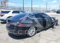 2017 Tesla Model S фото