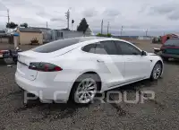 2017 Tesla Model S photo