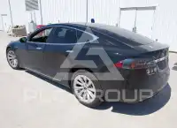 2017 Tesla Model S photo