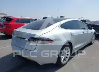 2017 Tesla Model S фото