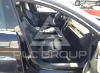 2017 Tesla Model S фото