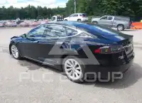 2017 Tesla Model S фото