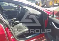 2017 Tesla Model S фото