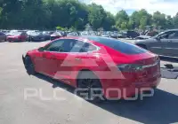 2017 Tesla Model S фото