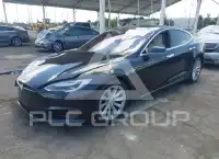 2017 Tesla Model S фото