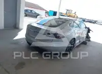 2017 Tesla Model S фото