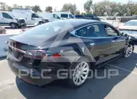 2017 Tesla Model S фото