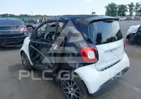 2017 Smart FORTWO photo