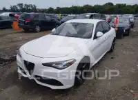 2017 Alfa Romeo Giulia фото