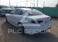 2017 Alfa Romeo Giulia photo