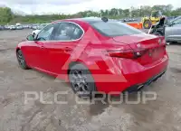 2017 Alfa Romeo Giulia photo