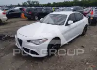 2017 Alfa Romeo Giulia фото