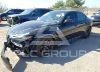 2017 Alfa Romeo Giulia фото