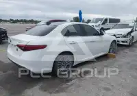 2017 Alfa Romeo Giulia фото