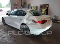 2017 Alfa Romeo Giulia фото