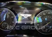 2017 Bentley Bentayga фото