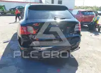 2017 Bentley Bentayga photo