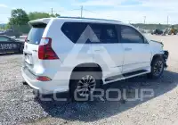 2017 Lexus GX460 photo