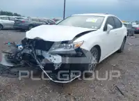 2017 Lexus ES350 photo