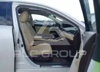 2017 Lexus ES350 photo