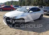2017 Lexus IS200 photo