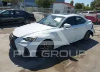 2017 Lexus IS200 фото