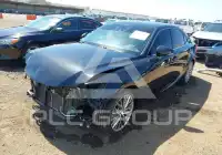 2017 Lexus IS200 photo
