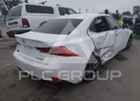 2017 Lexus IS200 фото