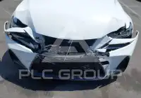 2017 Lexus IS200 фото