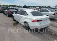 2017 Lexus IS200 photo