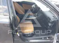 2017 Lexus IS200 photo