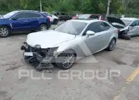 2017 Lexus IS200 photo