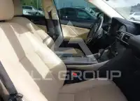 2017 Lexus IS200 photo